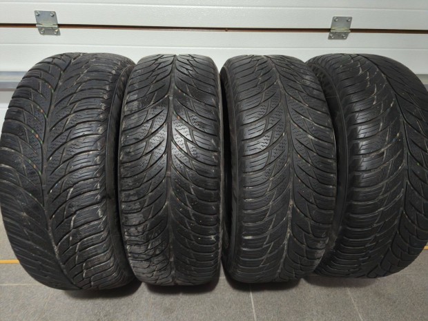 4 db 4 �vszakos aut�gumi elad� Matador 215x60xR16 XL