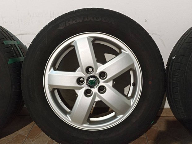 4 db 5x100/15" Skoda Octavia I.Gyári alufelni+Hankook 195/65/15 gumik
