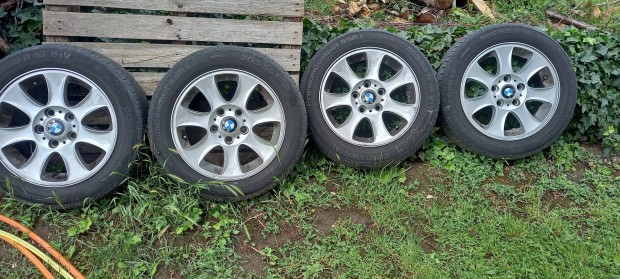 4 db BMW gy�ri 16" alufelni Continental SSR 205/55 R16 gumival 