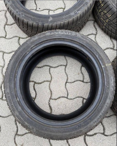 4 db Barum Polaris 5 tli gumi 225/45 R17