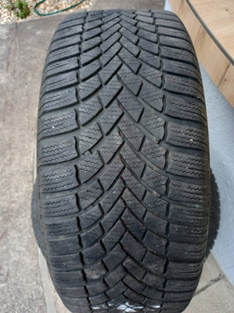 4 db Bridgestone téli gumi 225/55 R18 - Jó állapotban!