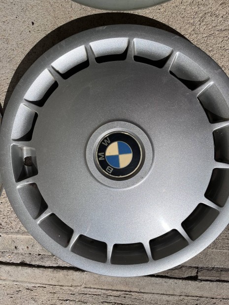 4 db Gyári BMW Dísztárcsa 17"