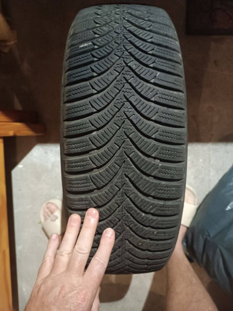 4 db Hankook 185/65/15-s tligumi elad
