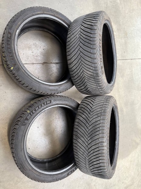 4 db Michelin Cross Climate 2 255/40 R20 ngyvszakos gumi