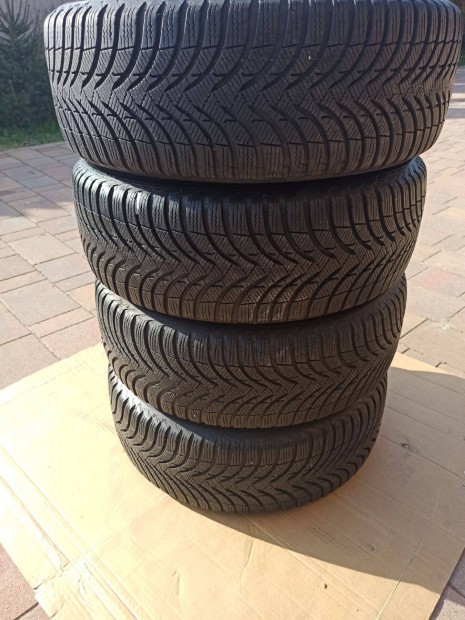 4 db Michelin alpin 4 205/50 R17 tli gumi