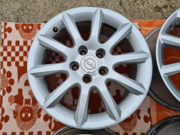 4 db Opel 5x110 16" gyri alufelni