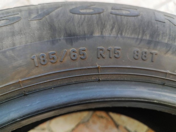 4 db Pirelli Cinturato nyári gumi 185/65 R15 88T