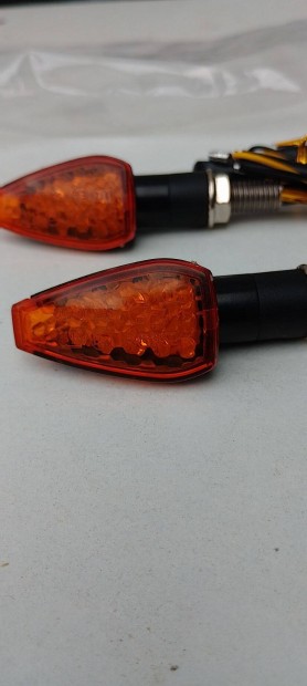 4 db Új motorkerékpár univerzális mini led borostyán irányjel