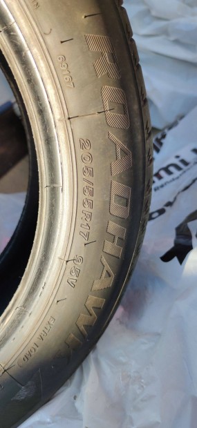 4 db Újszerű Firestone Roadhawk 205/55 17R Nyári gumi
