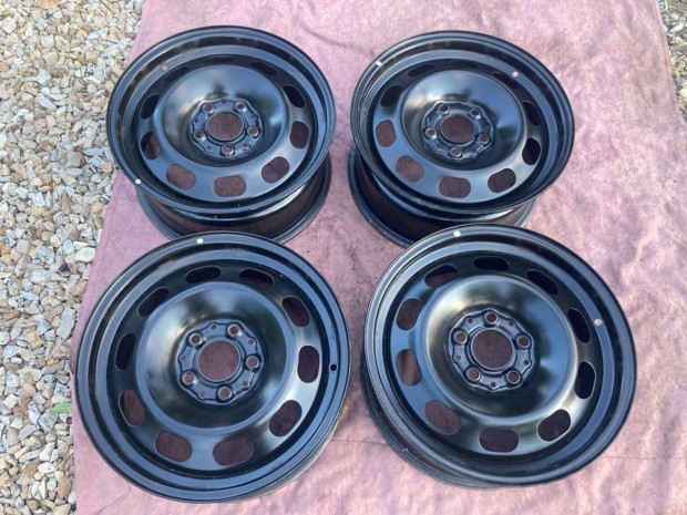 4 db. BMW aclfelni 16"