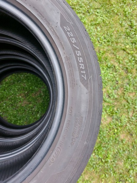 4 db, nyri 225/55 R17 Hankook