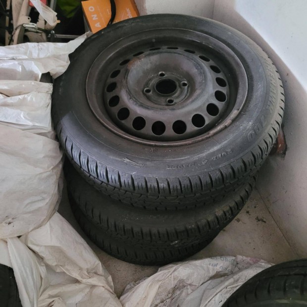 4 db felni (SEAT Alhambra)