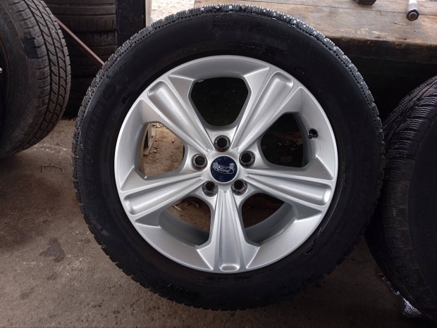 4 db gy�ri Ford Kuga alufelni 5x108 7,5x17 ET52,5 tpms szenzorral