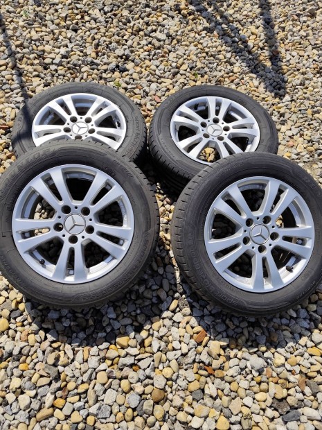 4 db gyári Mercedes felni, Dunlop Sport Response nyári gumival eladó.