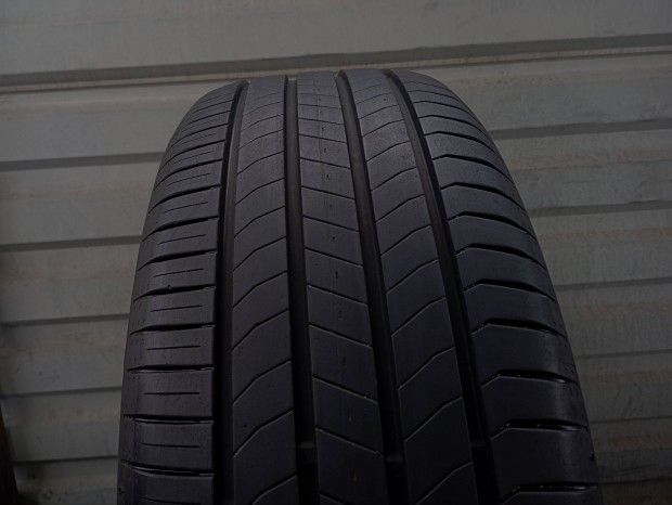 4 db használt Nexen Nfera Primus 215/55 R18 95V nyárigumi