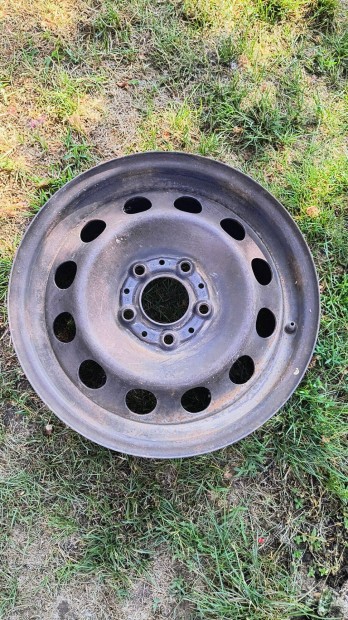 4 db is47 7jx 16h2 Bmw acélfelni -használt