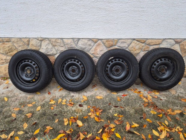 4 db lemezfelni, Skoda gyri, 5x112 15x6 ET47 57.1