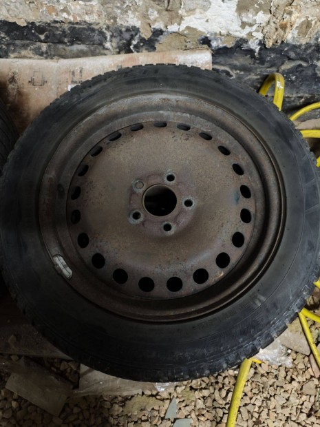 4 db lemezfelni tli gumival elad