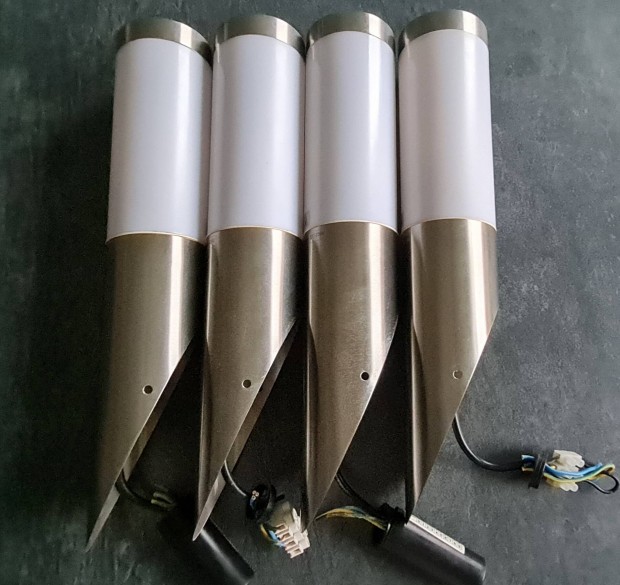 4 db-os 40 cm-es kültéri, inox, döntött falilámpa csomag égőkkel