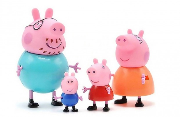 4 db-os Peppa malac csald figura szett