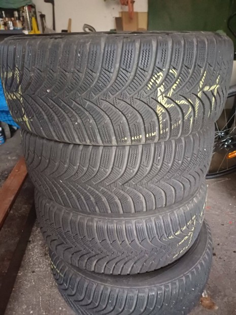 4 db tli autogumi 205/ 55R16 tli