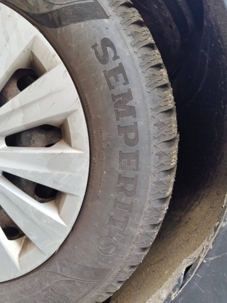 4 db tli gumi Volkswagen Golf 