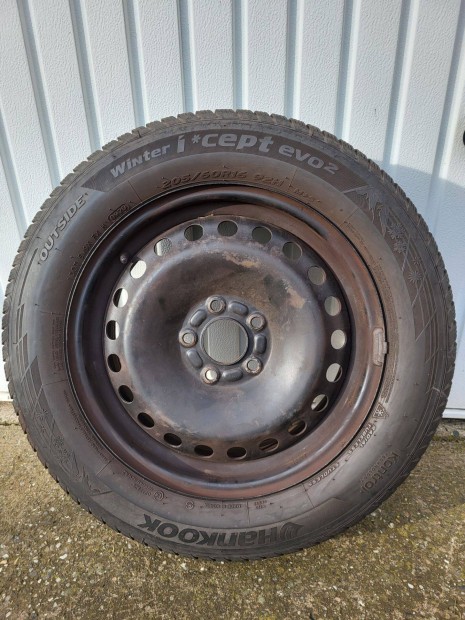 4 db tli gumi felnivel Ford 205/60 R16