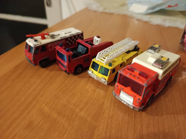 4 db tzolt Matchbox elad