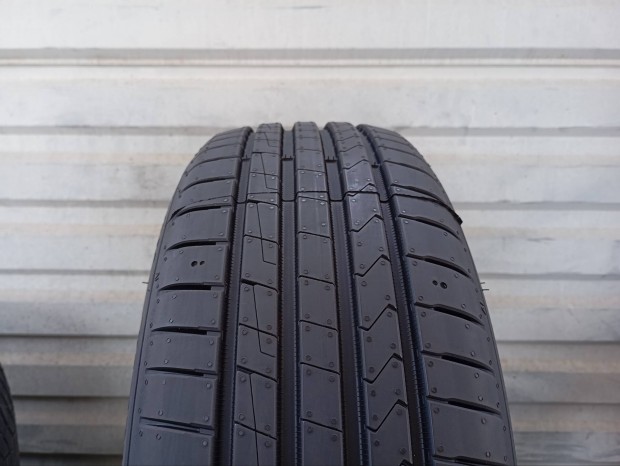 4 db új Hankook Ventus Prime4 K135 205/60 R16 96V XL nyárigumi
