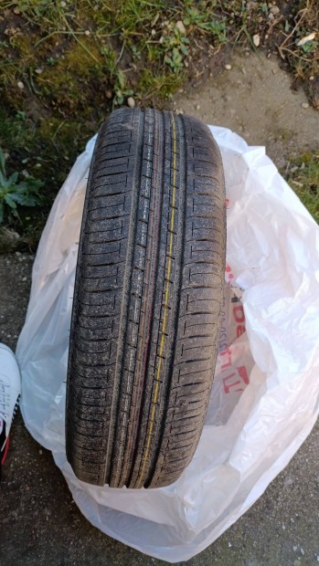 4 db �j  Bridgestone 175/65 r15