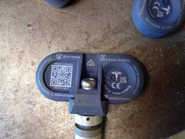 4 db új újszerű Tesla BLE keréknyomás jeladó tpms szenzor