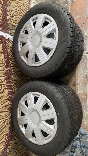 4 vszakos gumik lemez felnin 