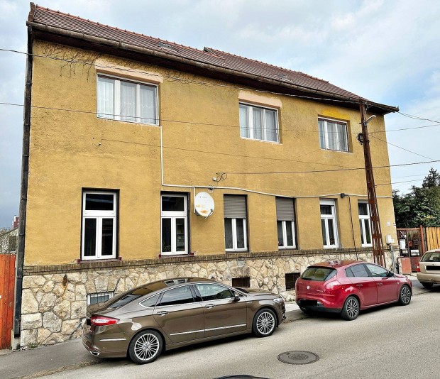 4 ker Vasvri Pl utcban 57 m2 1+1 szobs j llapot laks elad