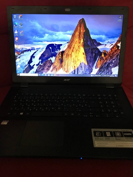 4 magos Acer laptop (17 colos)