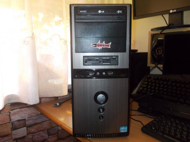 4 magos Intel PC elad!