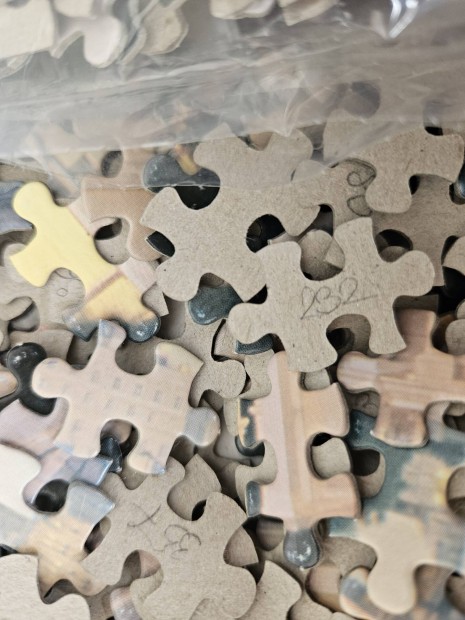 4 puzzle + 2 keret 