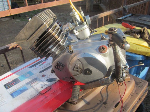 4 sebessges Simson blokk S-51 komplettan elad