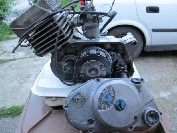 4 sebessges simson s51 blokk gyjtssal karburtorral elad