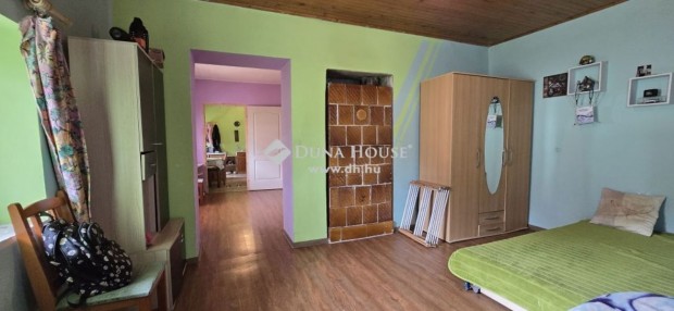 4 szob�s, 73m2, el�rhet� �ron