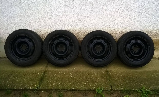 4db 15-ös 4x108-as Peugeot,Citroen Lemez 185 60R15 téli gumival eladó