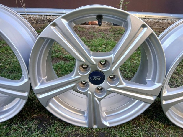 4db 16" Ford Focus Mondeo C-Max S-Max Connect alufelni felni 5x108