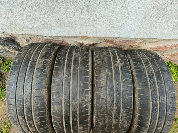 4db 16 / 16" Hankook 205/55 R16 ny�ri gumi