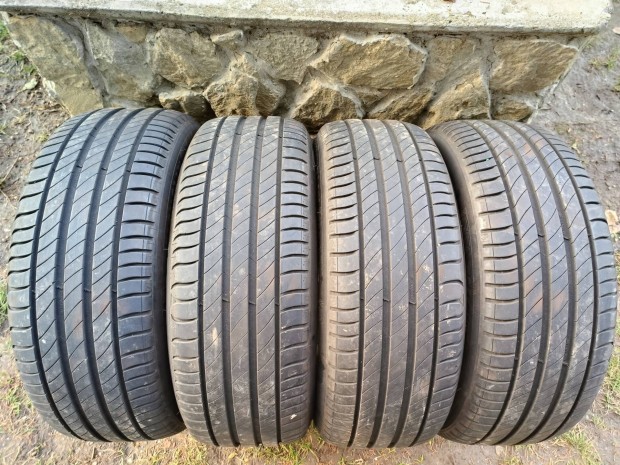 4db 16 / 16" Michelin Primacy4+ 205/55 R16 nyri gumi