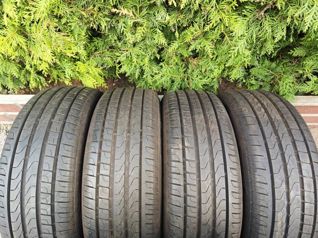 4db 16 / 16" Pirelli 205/60 R16 nyri gumi