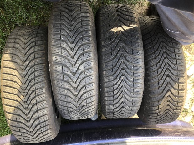 4db 175/65R14 tligumi Vredestein