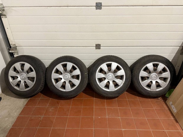 4db 175/65 R14 Vredestein tligumi aclfelnivel, gyri dsztrcsval