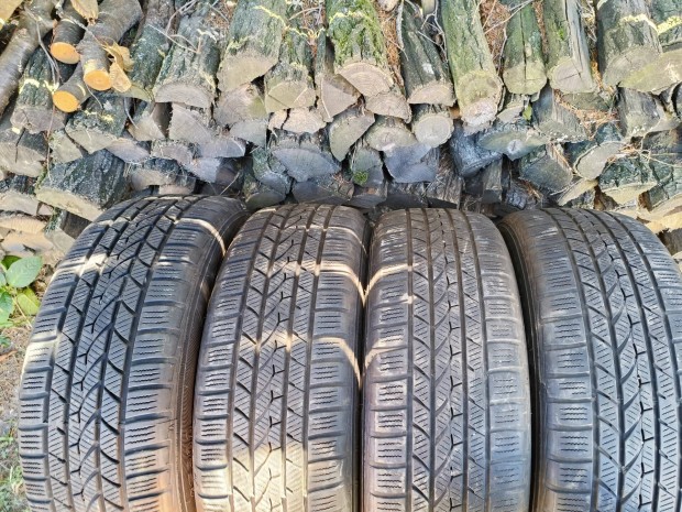 4db 17 / 17" Falken 225/60 R17 ngyvszakos gumi