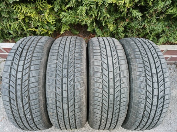 4db 17 / 17" jszer Continental 205/55 R17 tli gumi