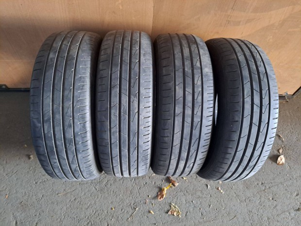4db 185/60 R15 Hankook ventus prime 3 Nyári gumi eladó!!! (DOT2019)