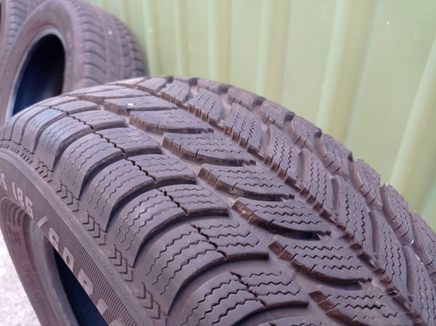 4db 185/60 R15 Sava Eskimo S3+ tli gumi gumik abroncs szett garnitra